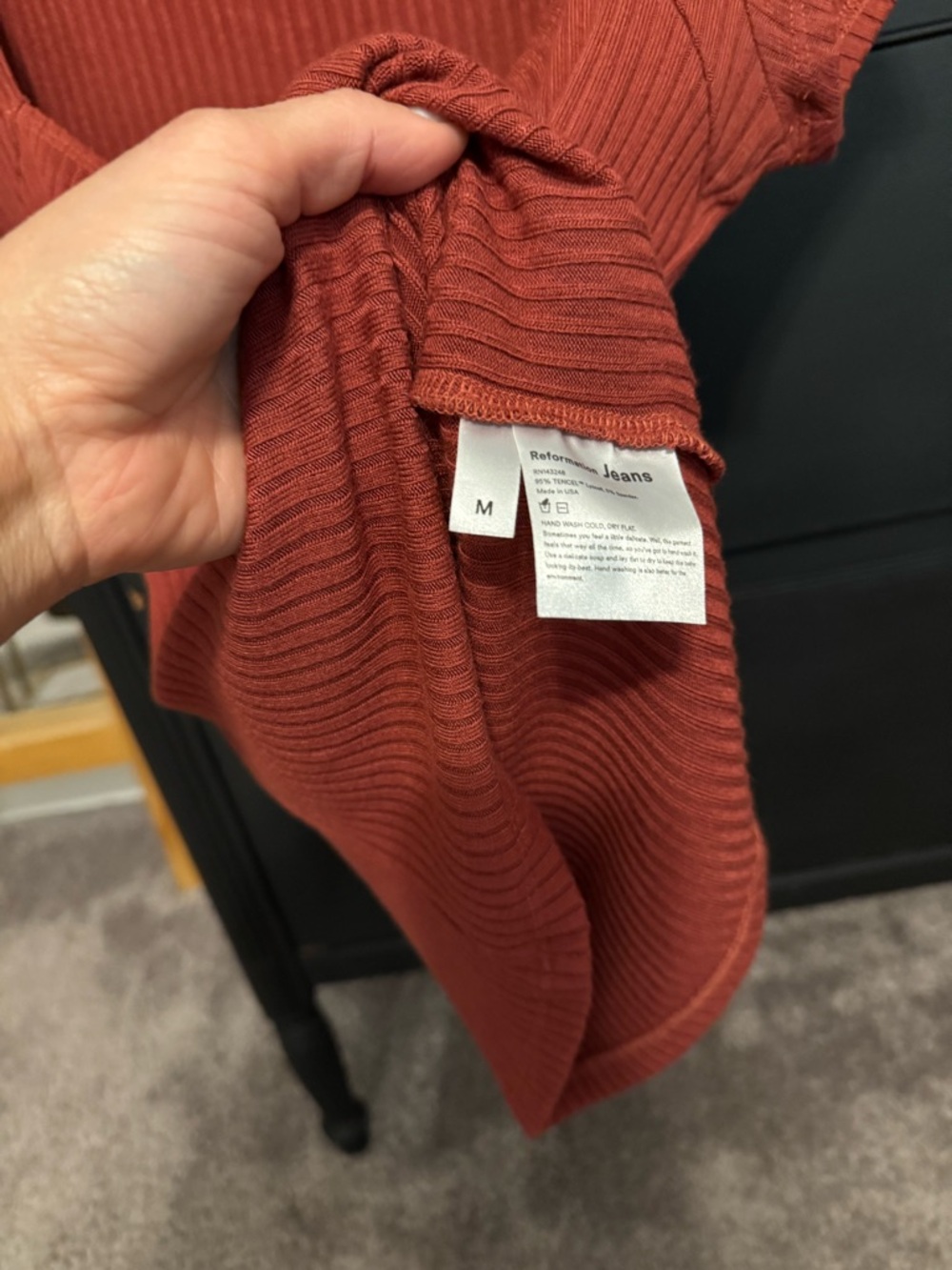 Reformation Ribbed Square-Neck Tee in Rust - Picture 3 of 3